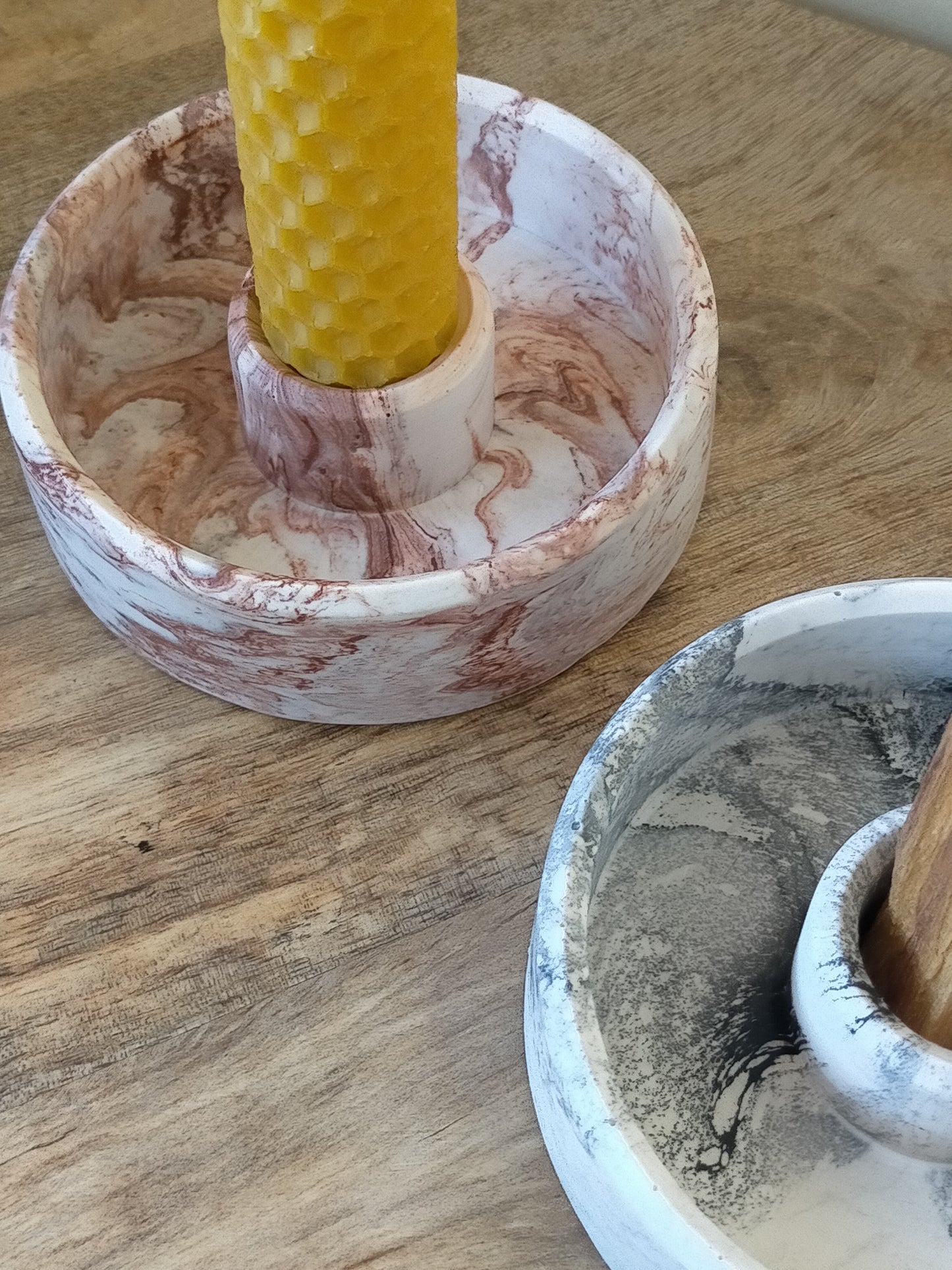 Portavelas y palo santo